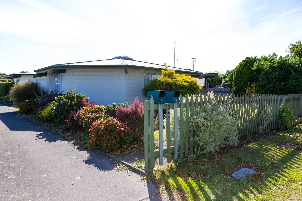 1/106 Frimley Avenue, Frimley, Hastings - Carousel 1