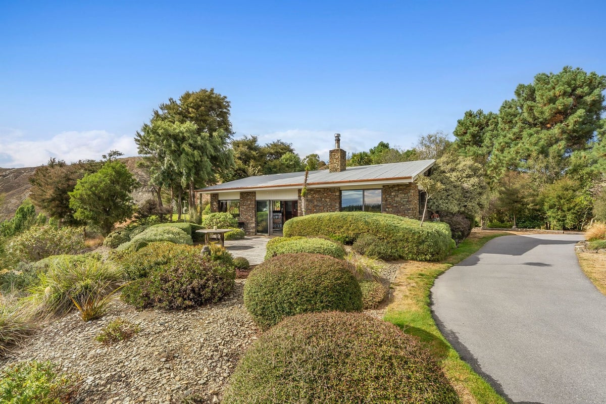380 Bannockburn Road, Bannockburn, Cromwell - Carousel 2