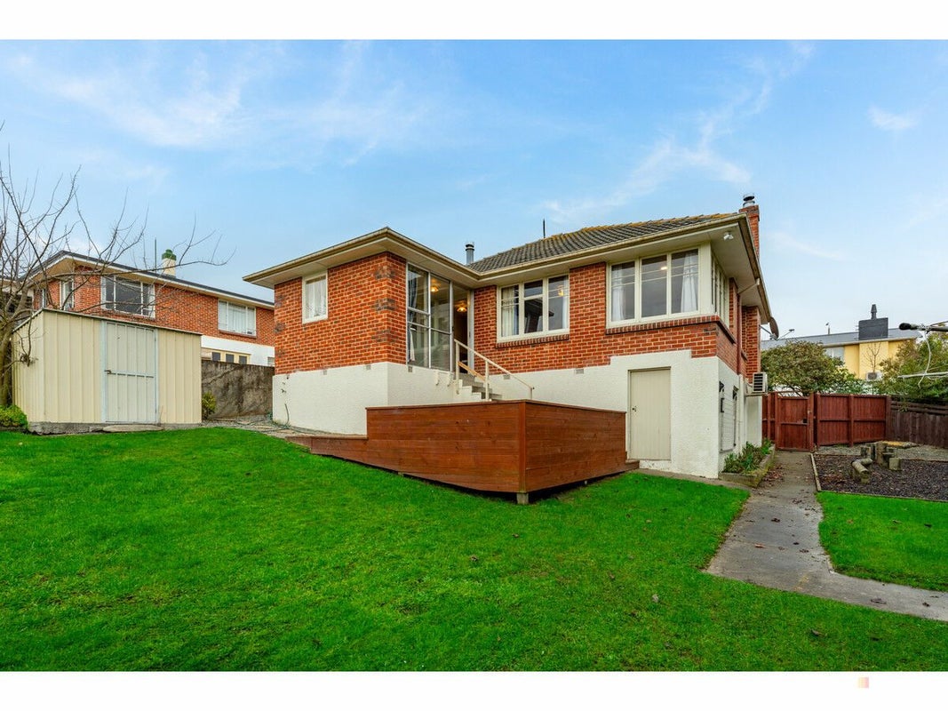 7 Avenue Road, West End, Timaru - Carousel 1