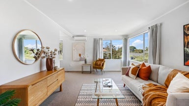 1 Babington Place, Torbay, Auckland - Carousel 1