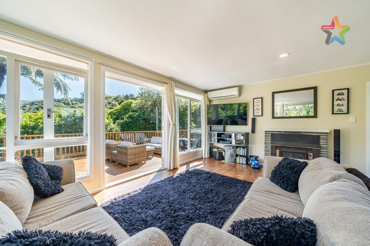 64 Pekanga Road, Normandale, Lower Hutt - Carousel 2