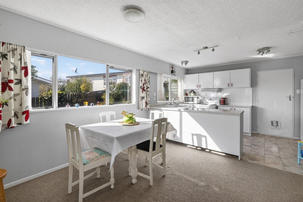 7 David Street, Judea, Tauranga - Carousel 2