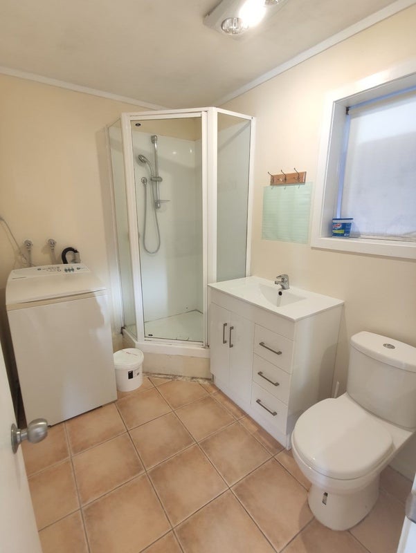 49 Stanniland Street, Sunnyhills, Auckland - Carousel 7