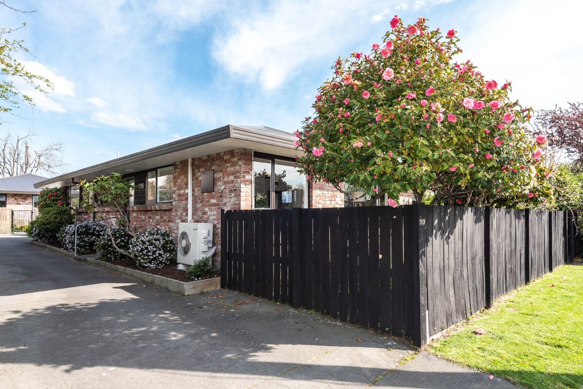 1/30 Ranfurly Street, St Albans, Christchurch - Carousel 1
