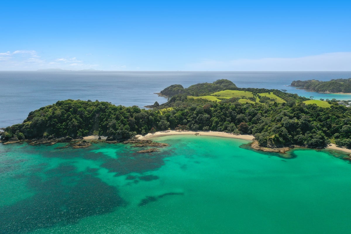 1083 Matapouri Road, Matapouri, Whangarei - Carousel 23