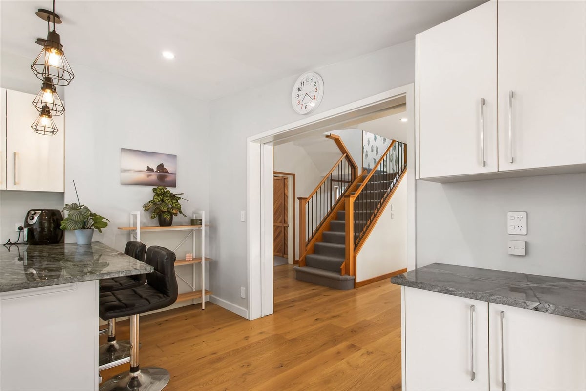 7 Sawtell Place, Northcote, Christchurch - Carousel 2