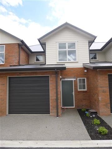 47 Chiefs Court, Hamilton East, Hamilton - Carousel 7
