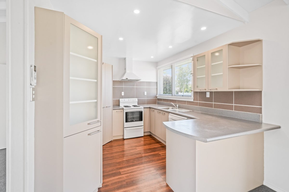 33 West-Watson Avenue, Hillmorton, Christchurch - Carousel 2