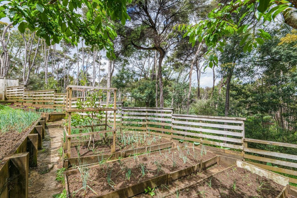 120 San Valentino Drive, Henderson, Auckland - Carousel 36