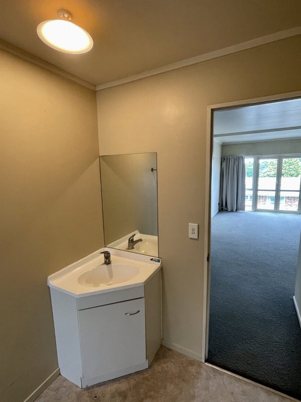 7C Scotland Place, Hillcrest, Hamilton - Carousel 9
