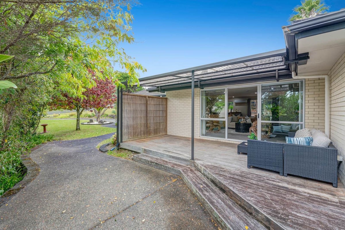 78 Roberta Crescent, Orewa, Rodney, Auckland - Carousel 2