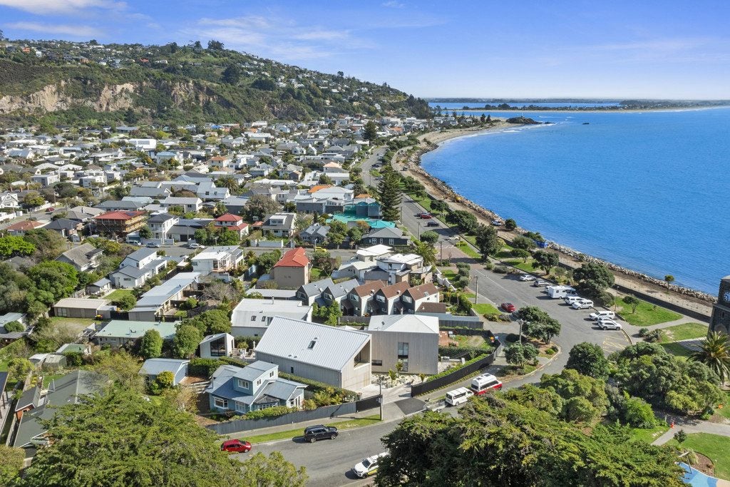 144 Esplanade, Sumner, Christchurch - Carousel 24