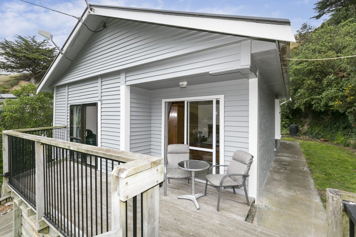 1015 Makara Road, Karori - Carousel 2