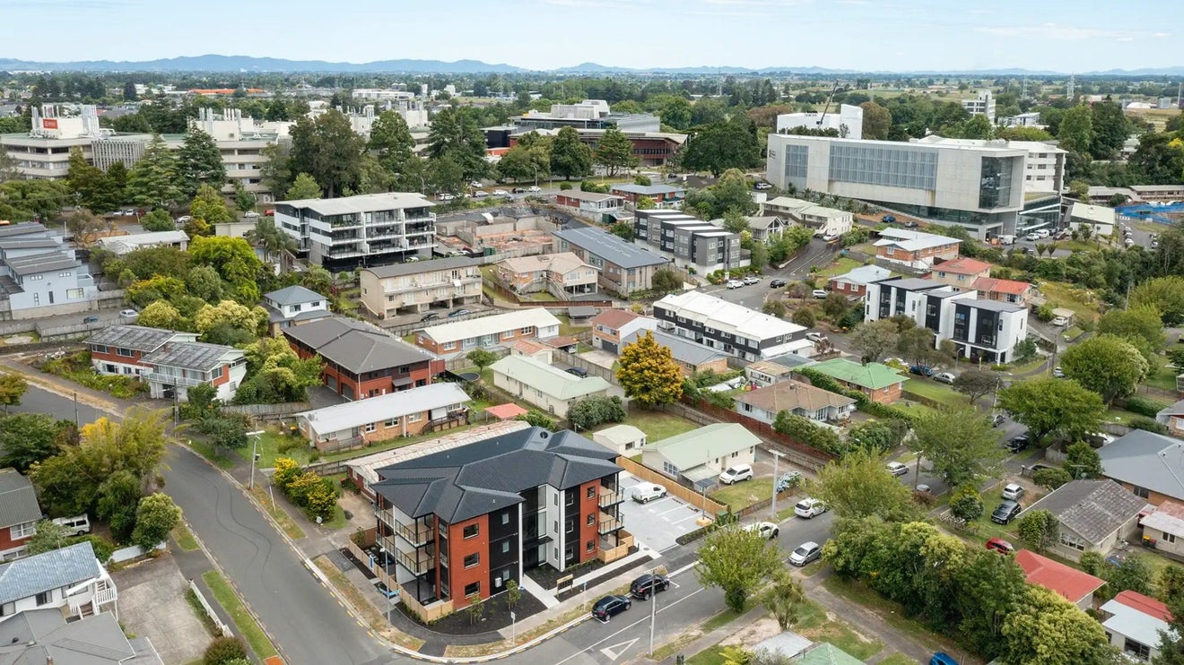 89A Aurora Terrace, Hillcrest, Hamilton - Carousel 2