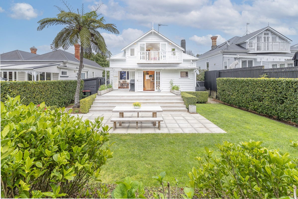 55 King Edward Street, Sandringham, Auckland - Carousel 2