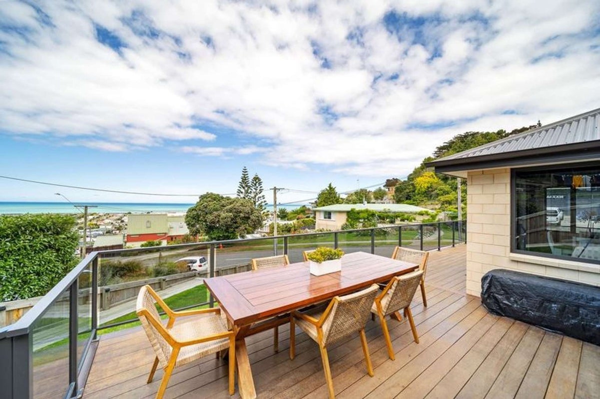 44 Forth Street, Oamaru North, Oamaru - Carousel 1