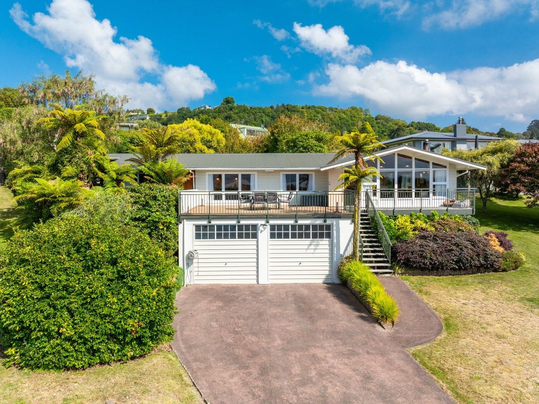 8 Earle Place, Acacia Bay, Taupo - Carousel 24