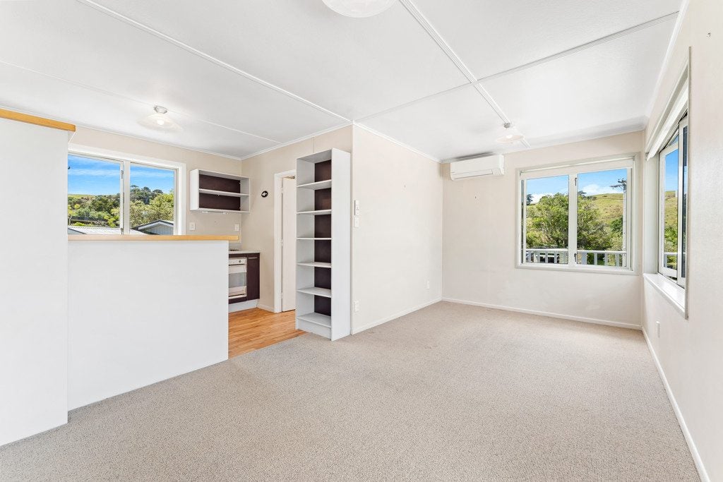 89 Clinton Road, Tawharanui Peninsula, Warkworth - Carousel 50