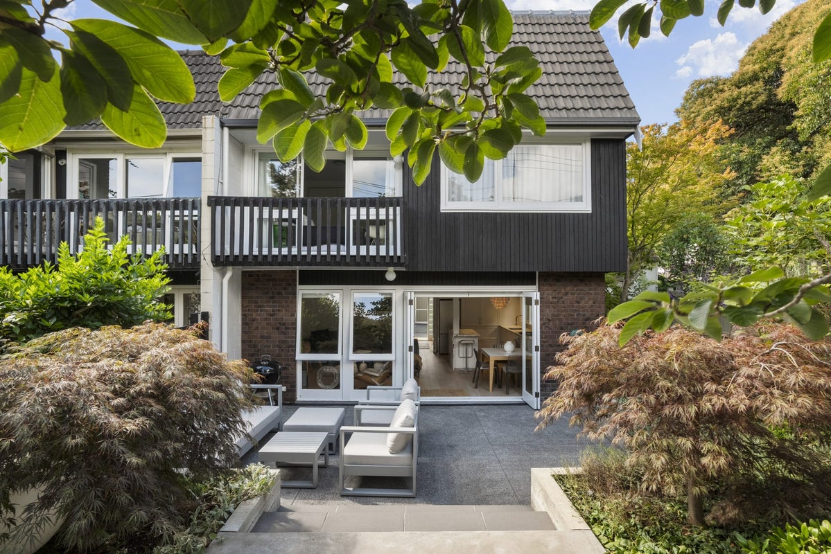 1/153 Bassett Road, Remuera, Auckland - Carousel 1