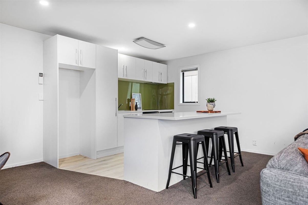 4/166 Salisbury Street, Christchurch Central, Christchurch - Carousel 2