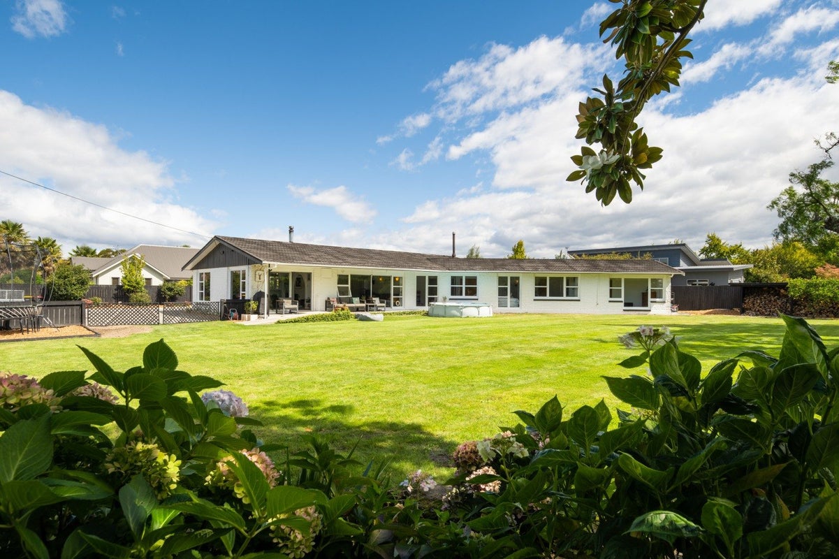 57 Adams Lane, Springlands, Blenheim - Carousel 1