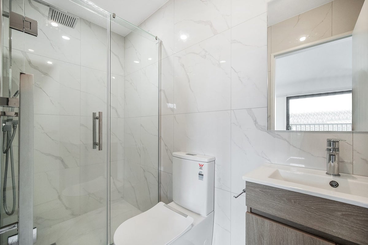 2/19 Camp Road, Mount Wellington, Auckland - Carousel 3