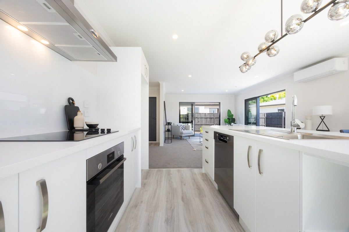 1A Christian Place, Awapuni, Palmerston North - Carousel 2