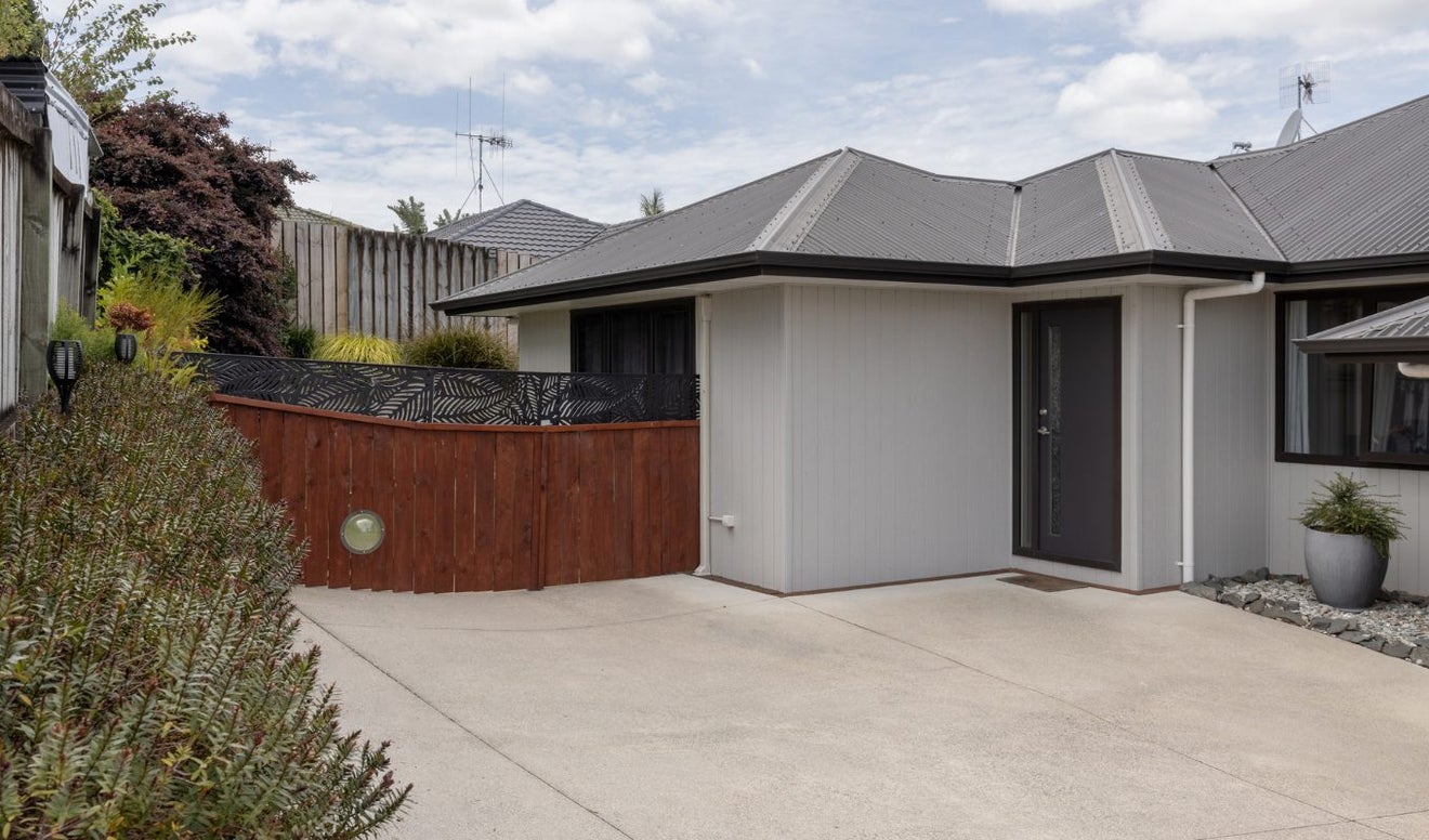 20A Lincoln Terrace, Gate Pa, Tauranga - Carousel 23