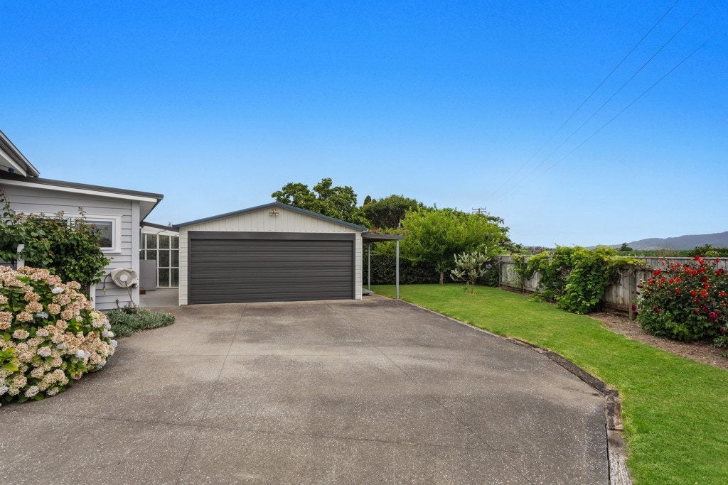 199 Paroa Road, Coastlands, Whakatane - Carousel 45