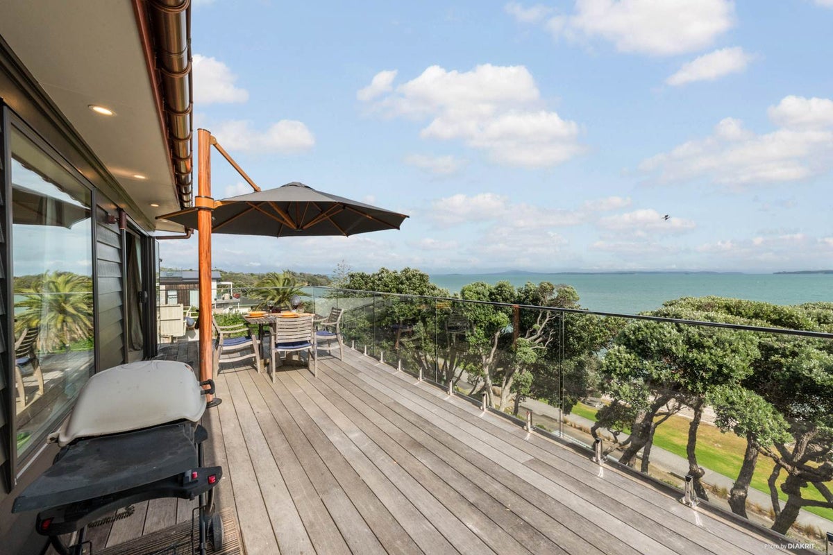 20 Campbell Road, Maraetai, Auckland - Carousel 2