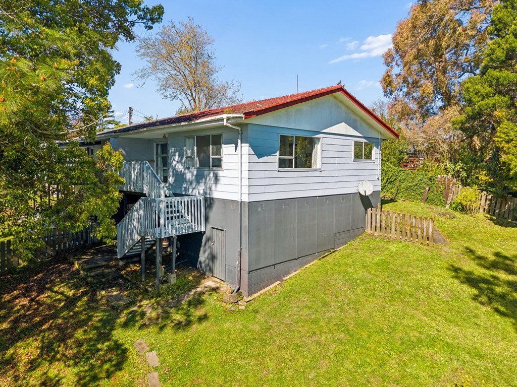 2/109 View Road, Sunnyvale, Waitakere City, Auckland - Carousel 1