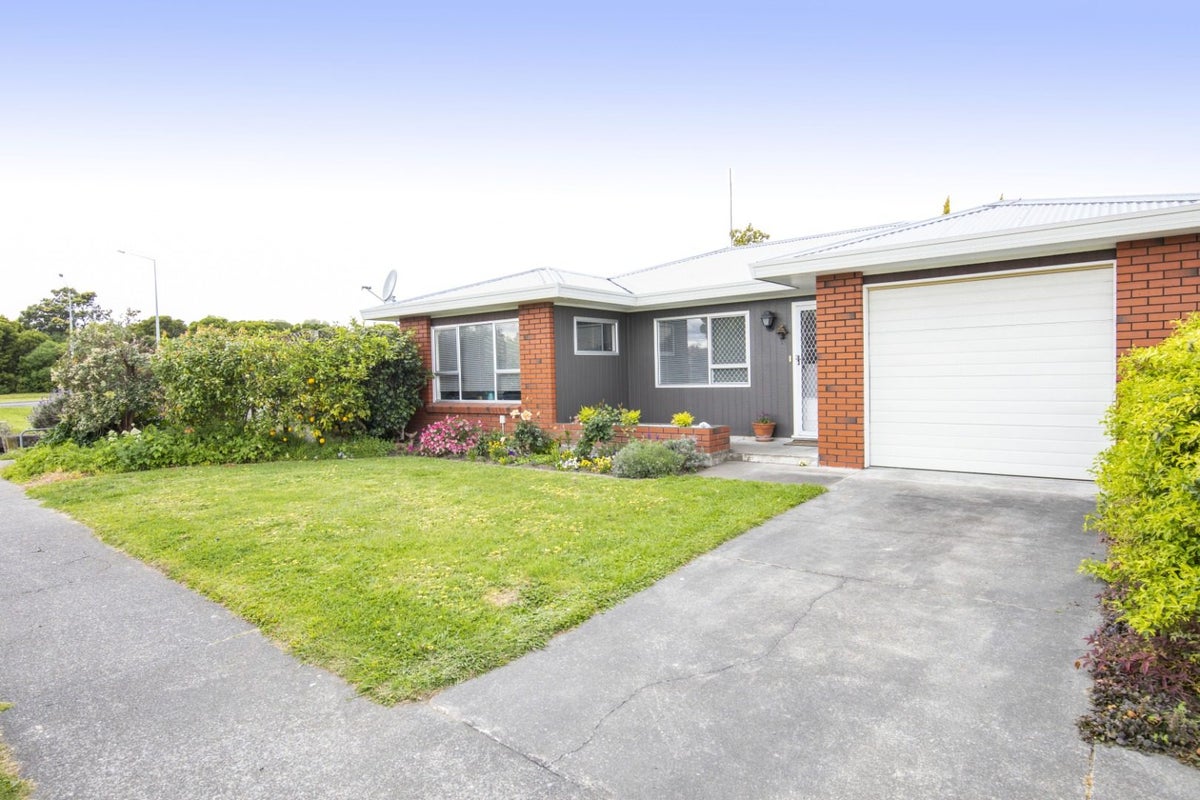 390A Kennedy Road, Pirimai, Napier - Carousel 1