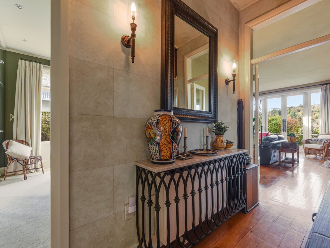 91 Mount Street, Nelson South, Nelson - Carousel 2
