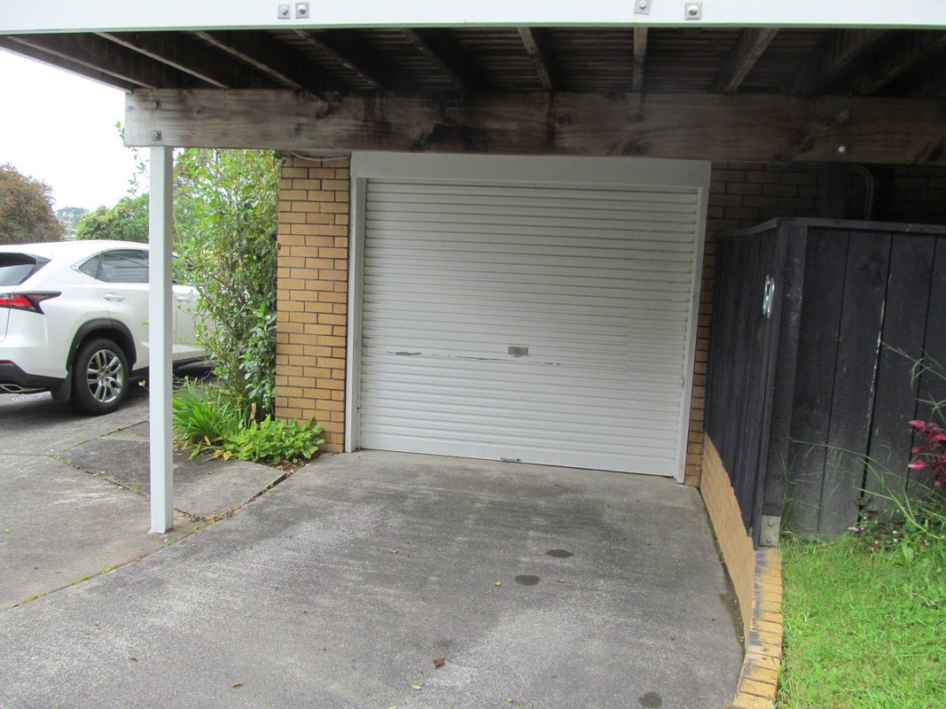 1/60 Cockayne Crescent, Sunnynook, Auckland - Carousel 2