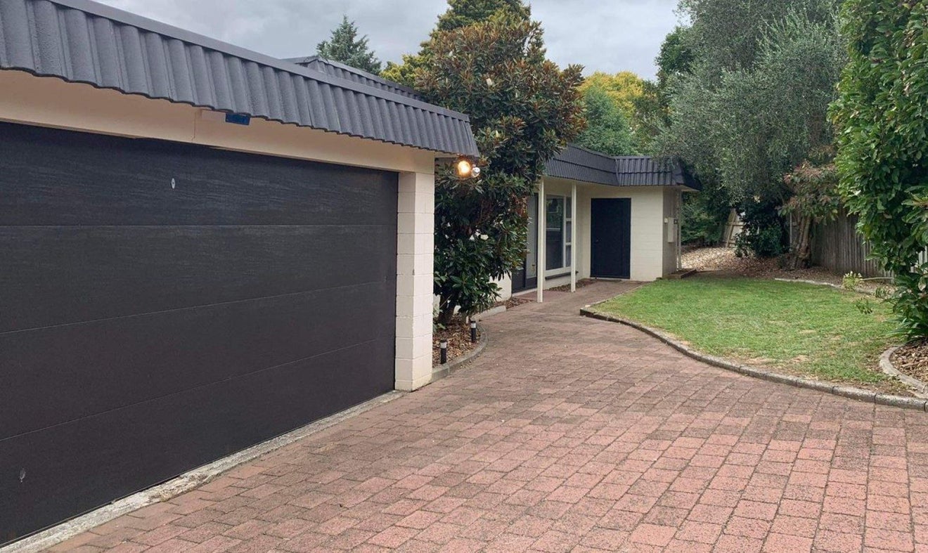 102 Poaka Avenue, Dinsdale, Hamilton - Carousel 1