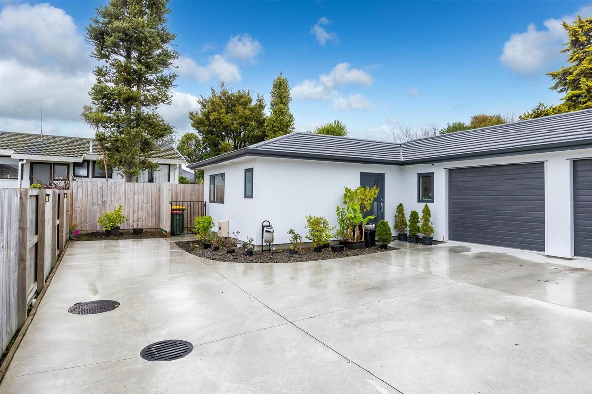 4/37 Karaka Street, Nawton, Hamilton - Carousel 1