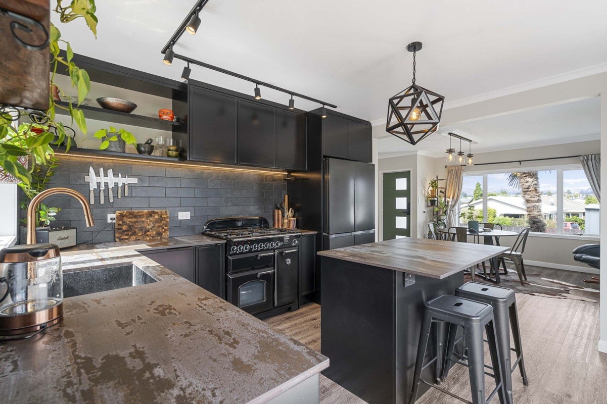 3 Yatton Street, Greerton, Tauranga - Carousel 2