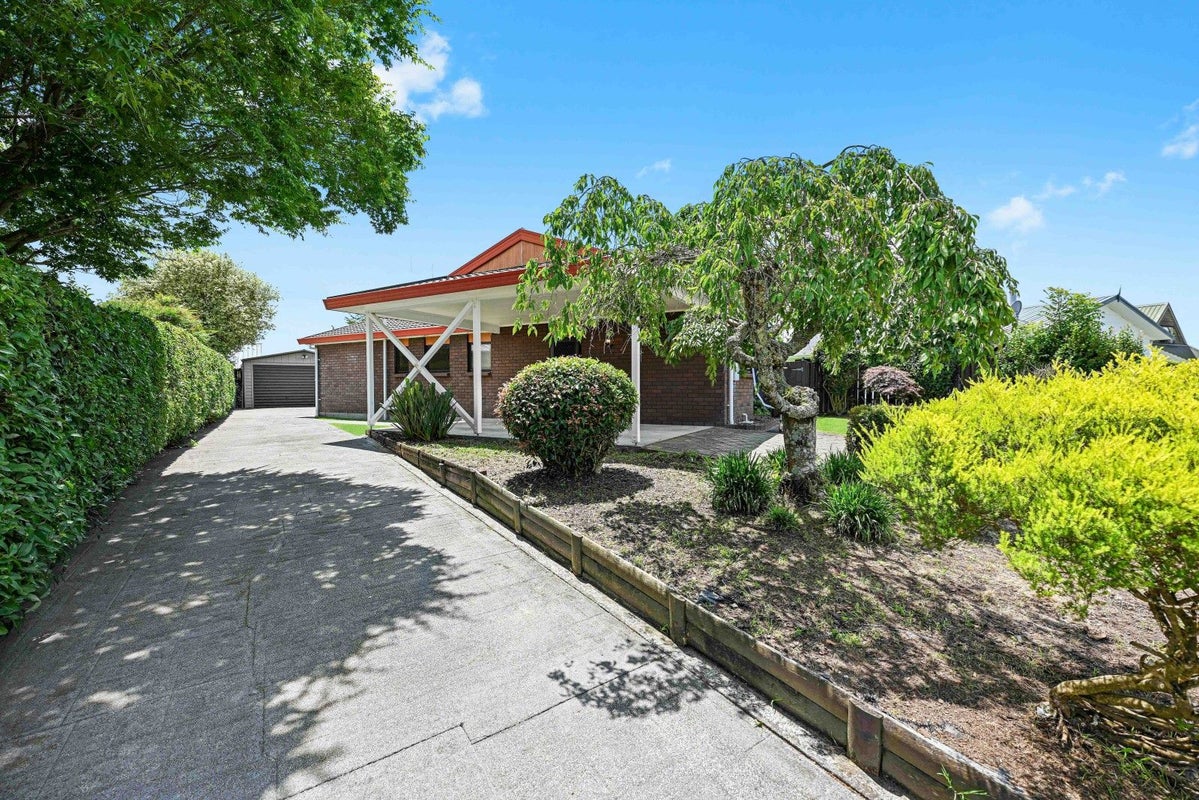 37 Radiata Street, Fairview Downs, Hamilton - Carousel 2
