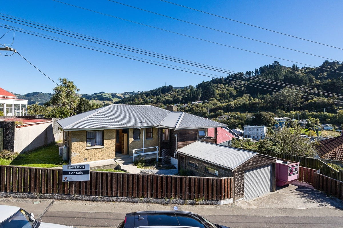 28 Grey Street, Port Chalmers, Dunedin - Carousel 1