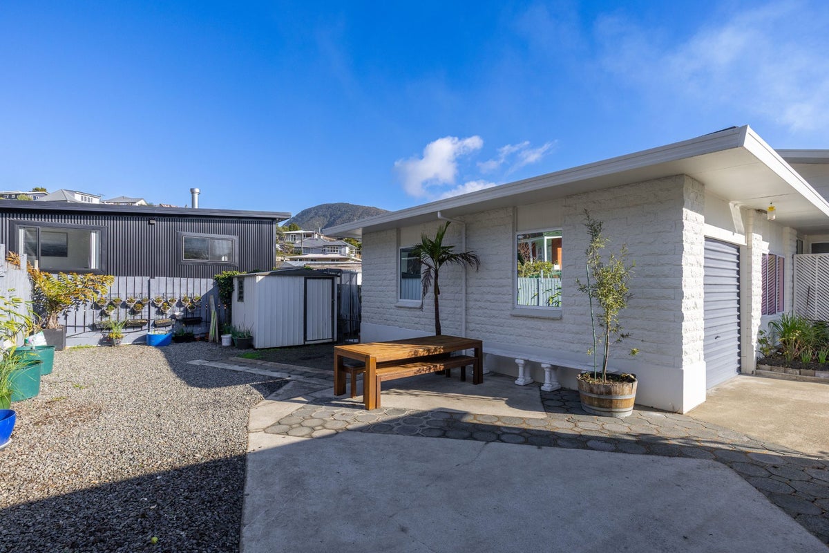 42 Waikawa Road, Picton, Picton - Carousel 50