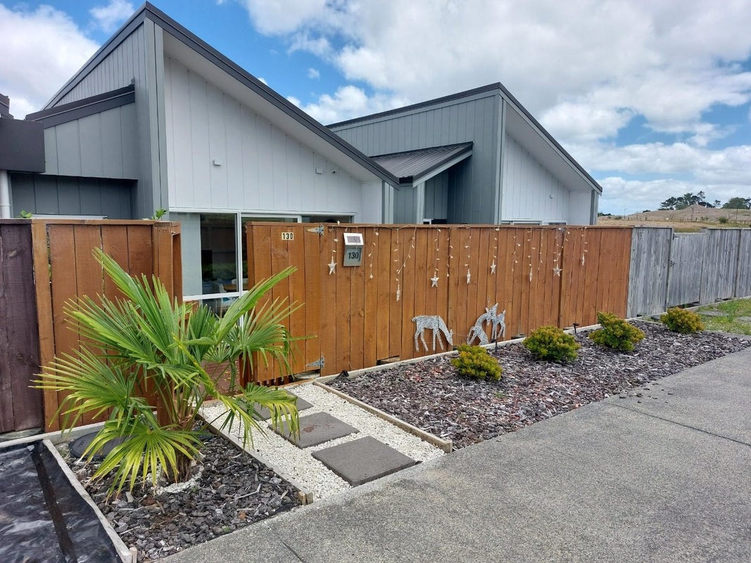 130 Tarapuka Road, Westgate, Auckland - Carousel 1