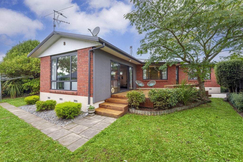 55 Veitches Road, Casebrook, Christchurch - Carousel 1