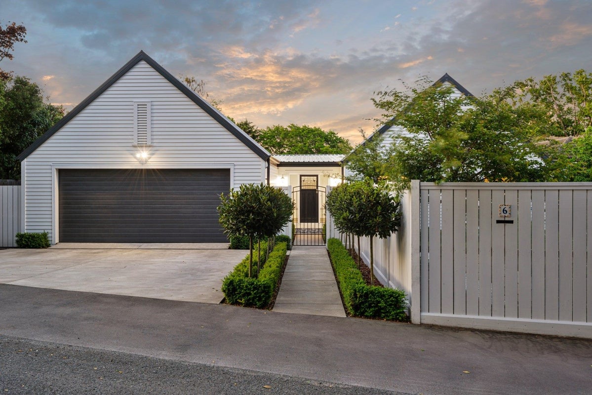 6 Crichton Terrace, Cashmere, Christchurch - Carousel 2