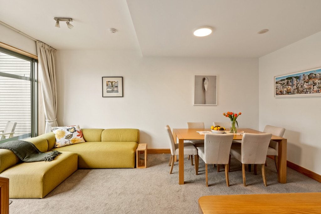 12/4 Frederick Street, Te Aro, Wellington, Wellington - Carousel 2