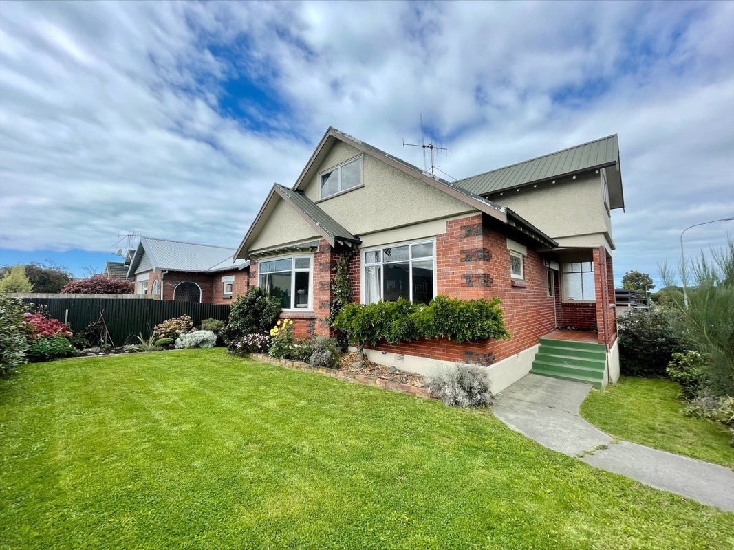2 Rose Street, Parkside, Timaru - Carousel 1