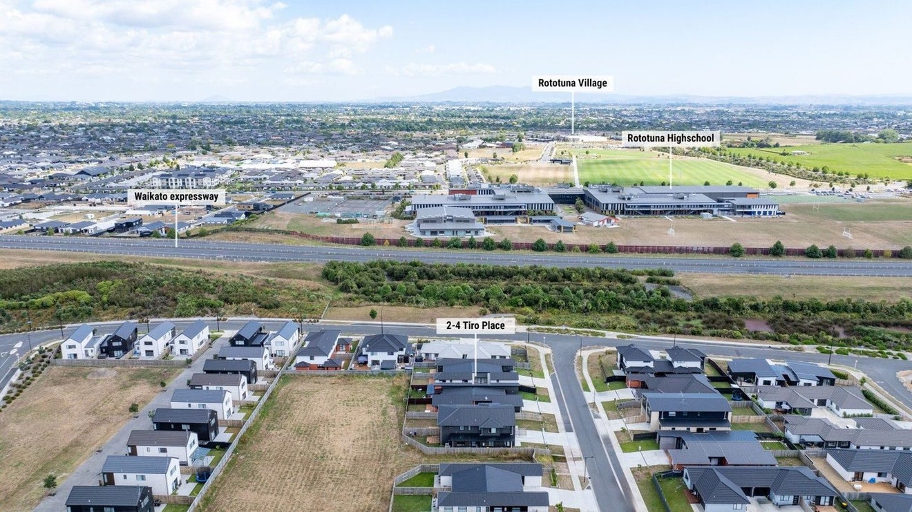 2/4 Tiro Place, Rototuna North, Hamilton - Carousel 15