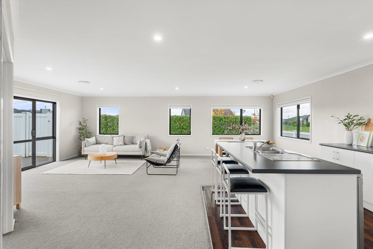 2 Milano Lane, Wigram, Christchurch - Carousel 2