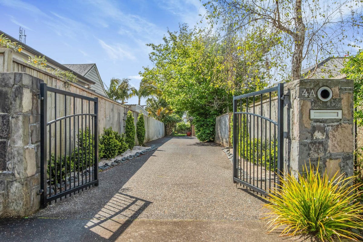 4A Cornwall Park Avenue, Epsom, Auckland - Carousel 2