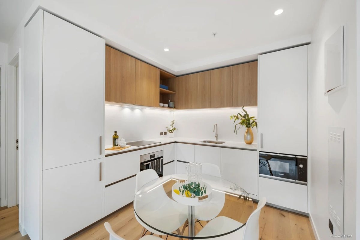 40 MacPherson Street, Meadowbank, Auckland - Carousel 1