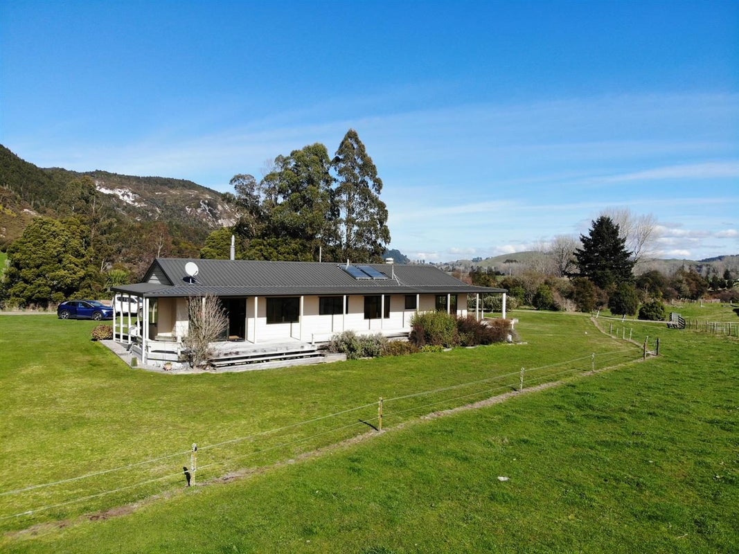 850 Te Kopia Road, WAIKITE VALLEY - Carousel 1